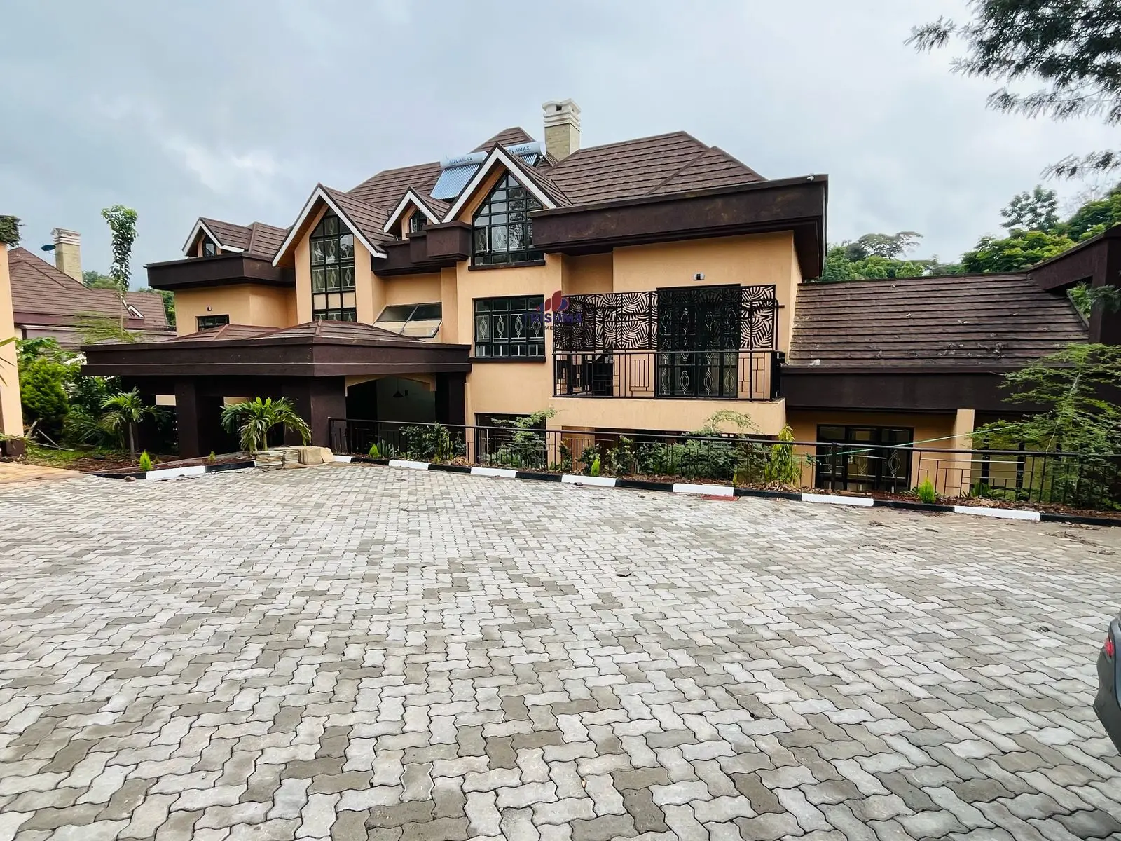 4 Bedroom House to Rent in Rosslyn